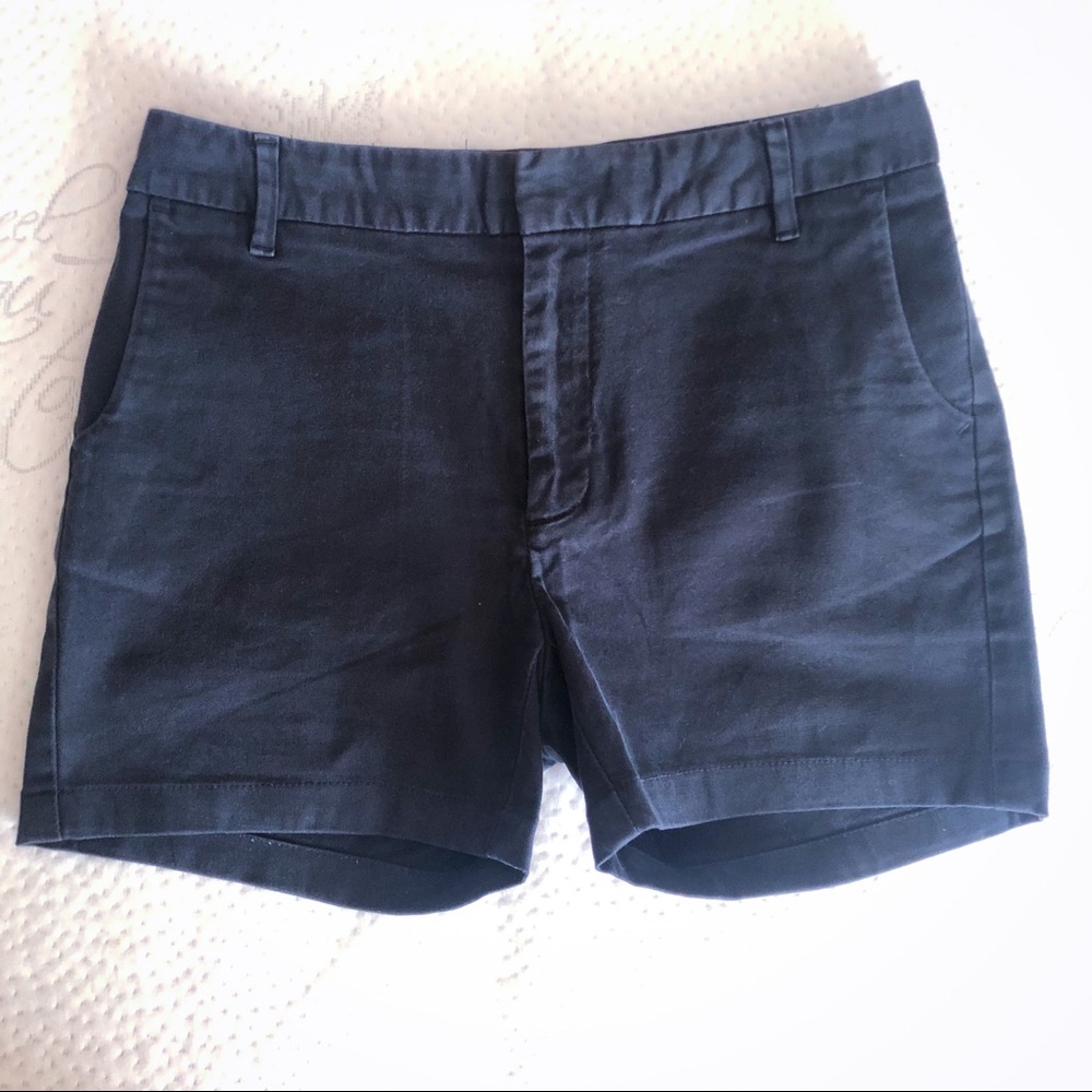 Gap Stretch Black Shorts